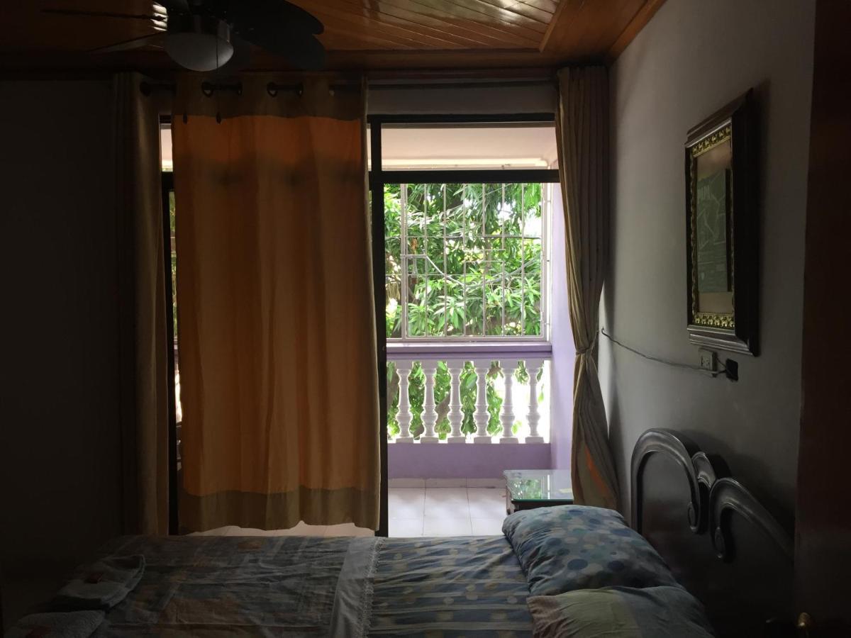 Casa Feliz Hostal Santa Marta  Ngoại thất bức ảnh